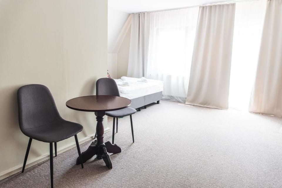 Standard Triple Room | WiFi (free), bed sheets