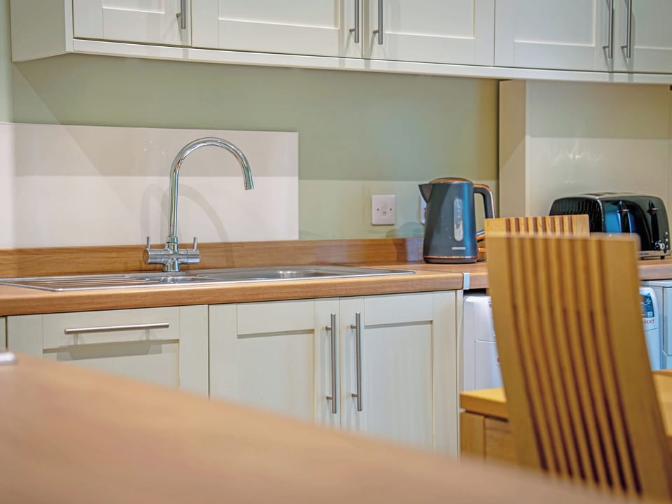 Kitchen area | Easter Caiplich - Dalnagar Castle And Cottages, Glenshee, Cairngorms