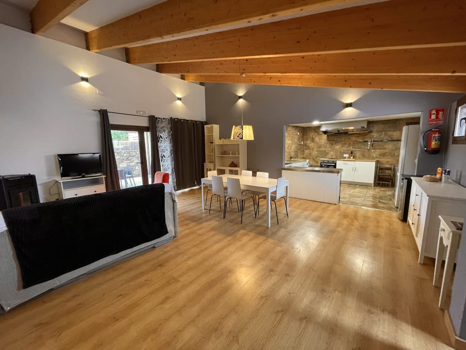 Family House | Living area | 32-inch LCD TV with digital channels, TV
