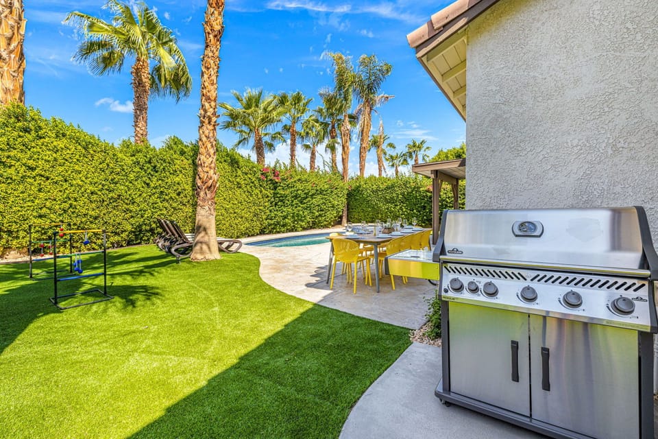 Large grill to cook up some great meals