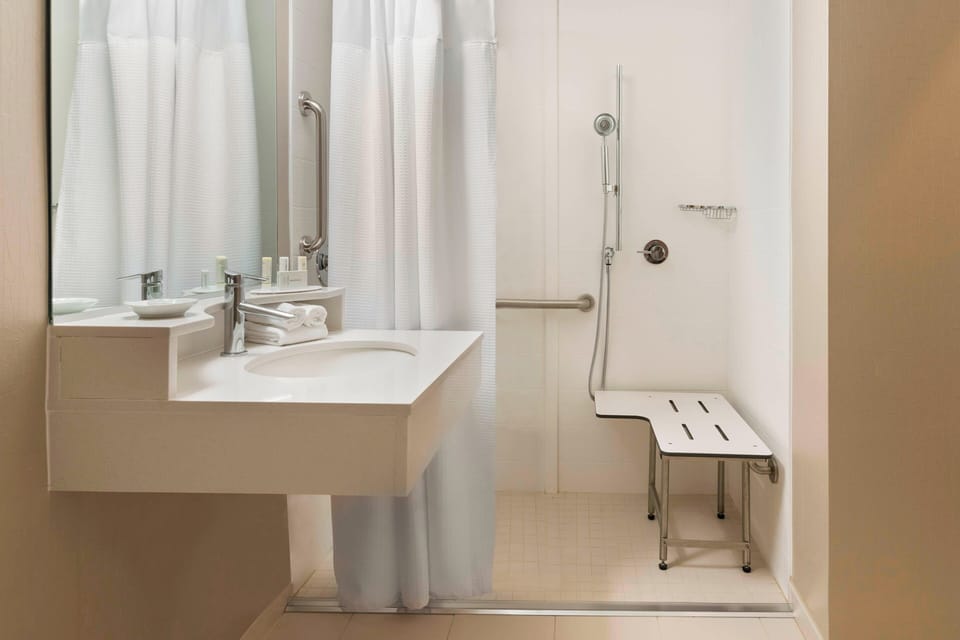 Free toiletries, hair dryer, towels