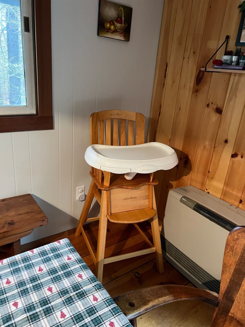 High chair for the little kids. Clean and stored in the upstairs bedroom closet.