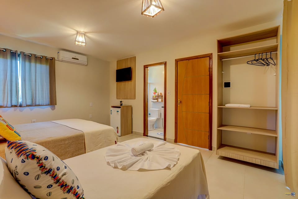 Comfort Triple Room | Minibar, individually decorated, laptop workspace, free WiFi