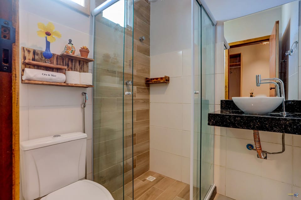Shower, bidet, towels, soap