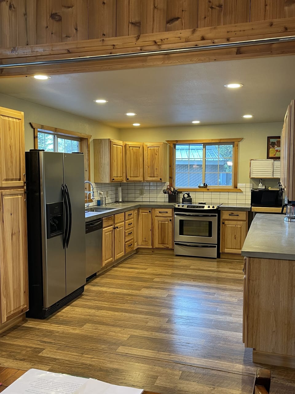 Full kitchen- 