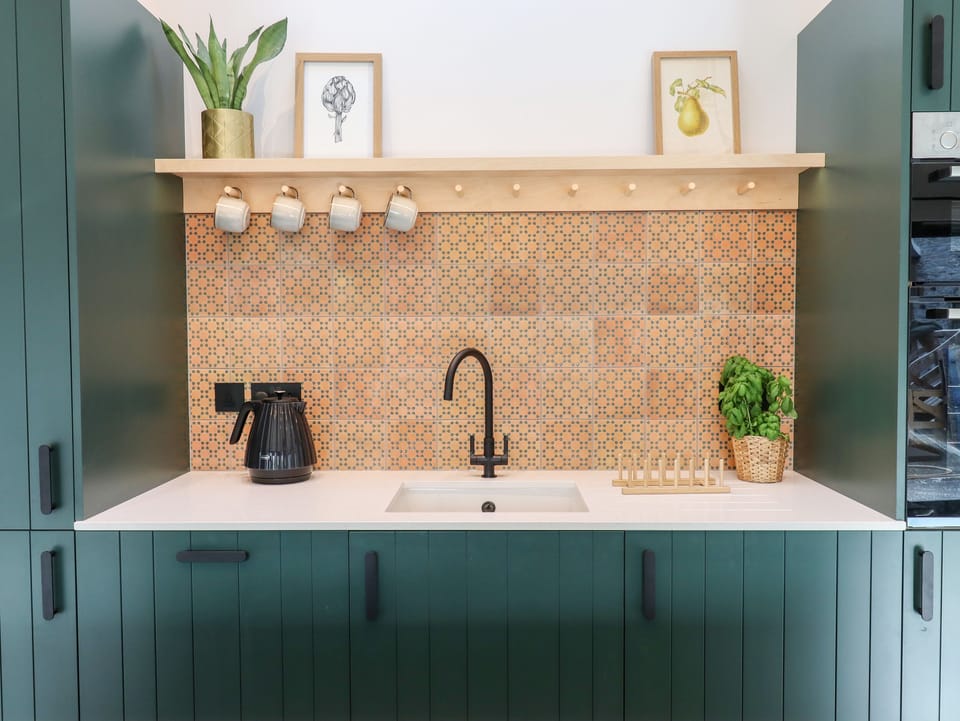 Fridge, dishwasher, electric kettle, toaster