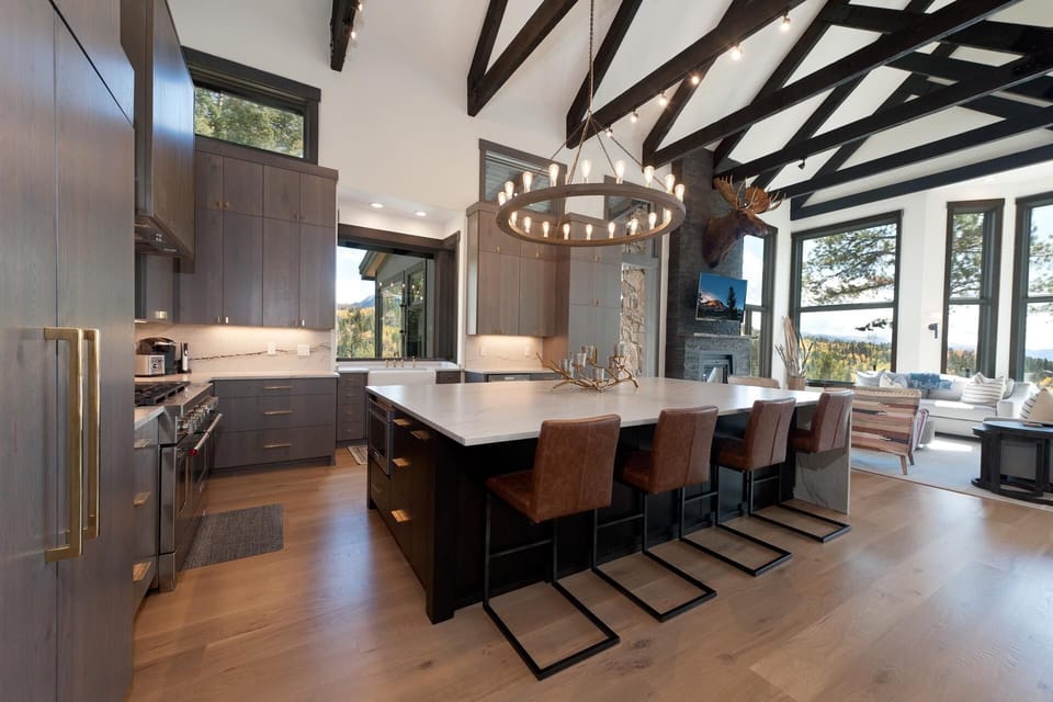 Fully Stocked Kitchen