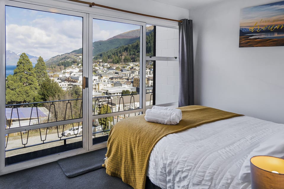 Main bedroom view
