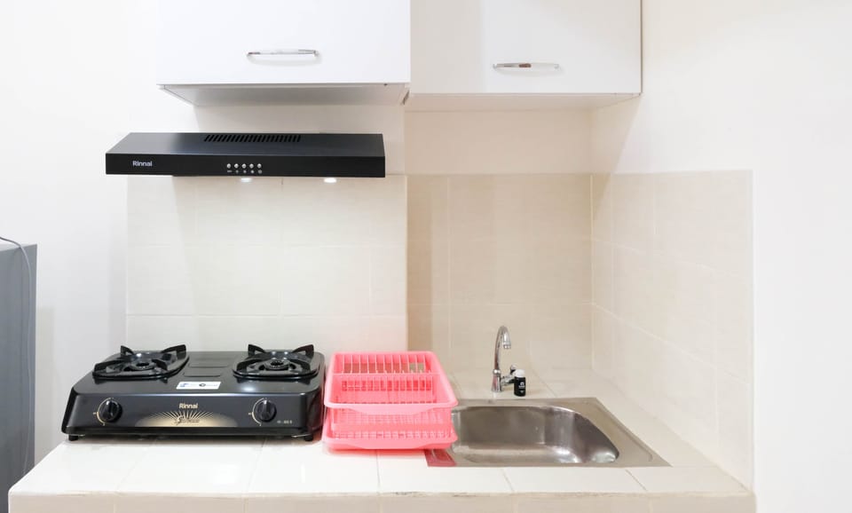 Apartment, 2 Bedrooms | Private kitchen | Fridge, stovetop, cookware/dishes/utensils
