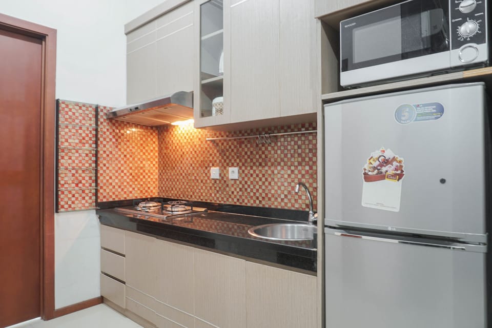 Apartment, 1 Bedroom | Private kitchen | Fridge, stovetop, cookware/dishes/utensils