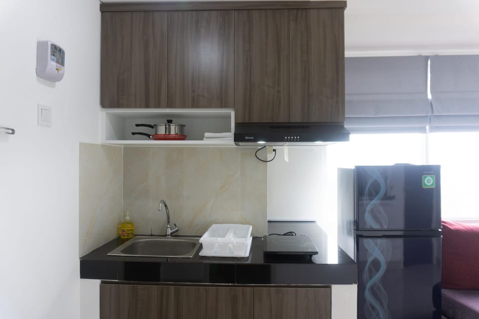 Apartment, 2 Bedrooms | Private kitchen | Fridge, stovetop, cookware/dishes/utensils