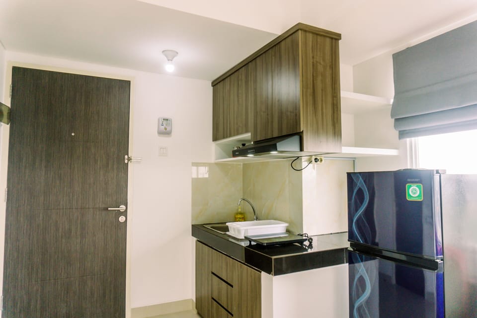 Apartment, 2 Bedrooms | Private kitchen | Fridge, stovetop, cookware/dishes/utensils