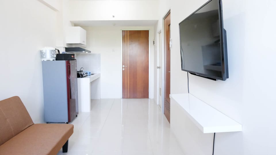 Apartment, 2 Bedrooms | Living area