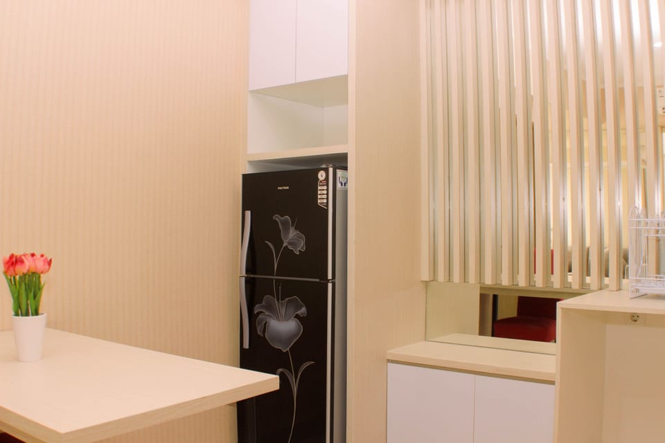 Apartment, 1 Bedroom | Private kitchen | Fridge, stovetop, electric kettle, cookware/dishes/utensils