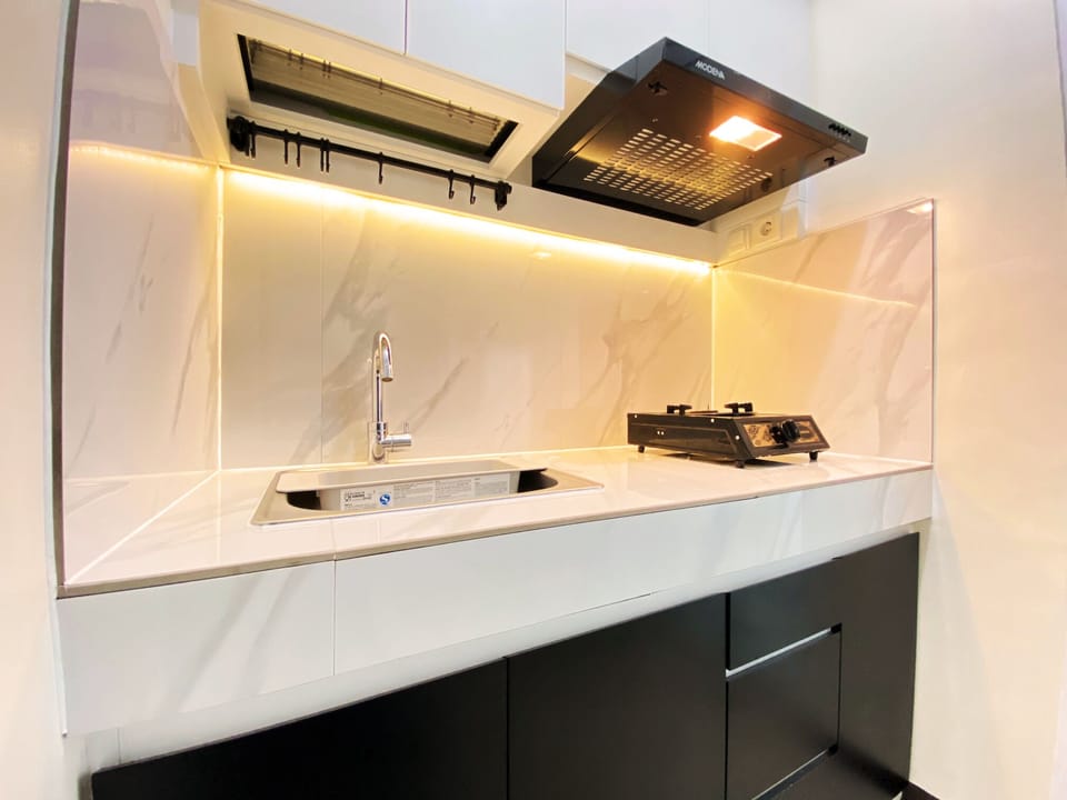 Apartment, 1 Bedroom | Private kitchen | Fridge, stovetop, cookware/dishes/utensils