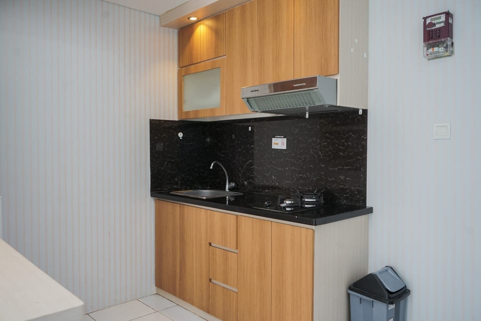 Apartment, 2 Bedrooms | Private kitchen | Fridge, stovetop, cookware/dishes/utensils