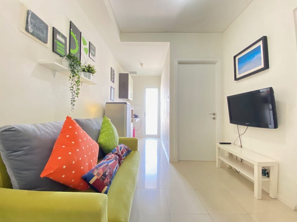 Apartment, 1 Bedroom | Living area | TV