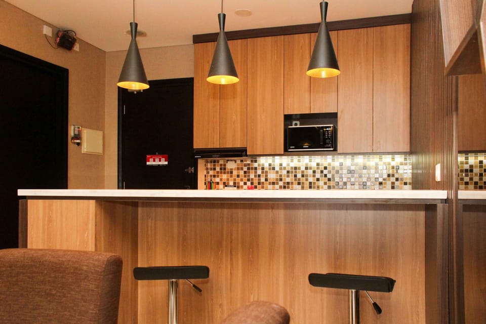 Apartment, 2 Bedrooms | Private kitchen | Fridge, stovetop, cookware/dishes/utensils