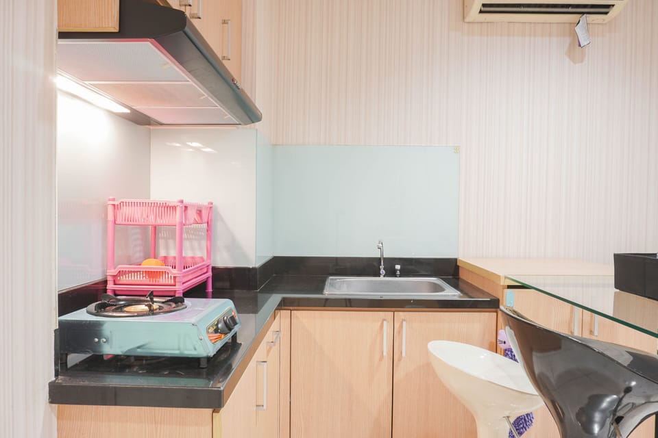 Apartment, 1 Bedroom | Private kitchen | Fridge, stovetop, cookware/dishes/utensils