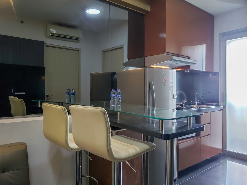 Apartment, 2 Bedrooms | In-room dining