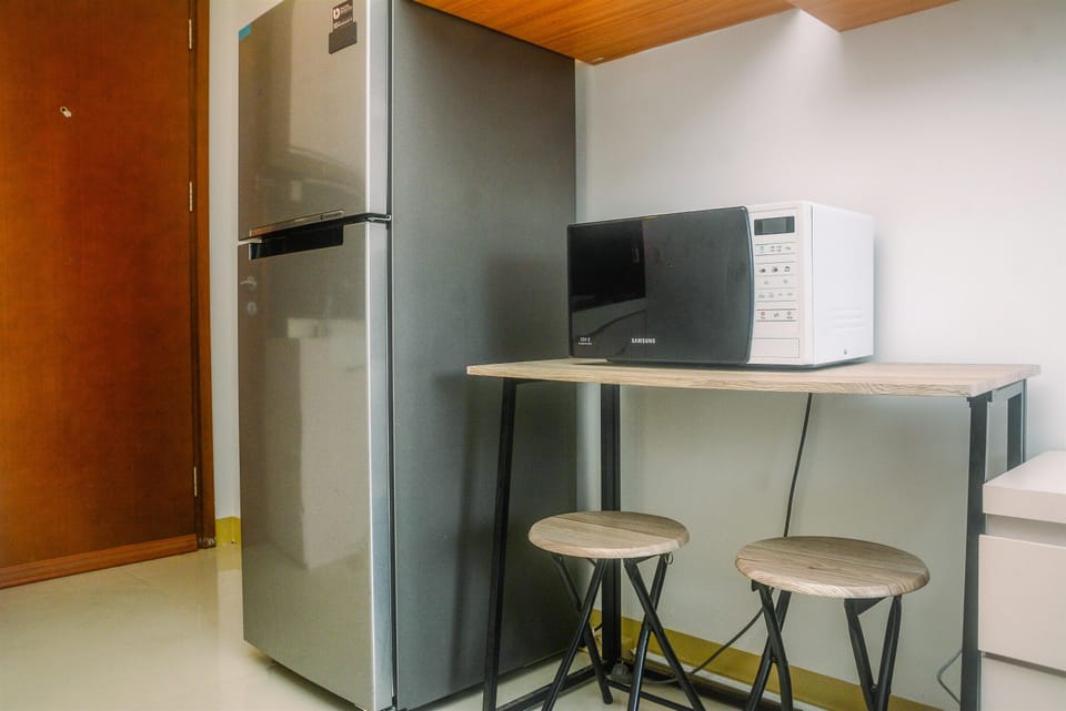 Apartment, 1 Bedroom | Private kitchen | Fridge, stovetop, cookware/dishes/utensils