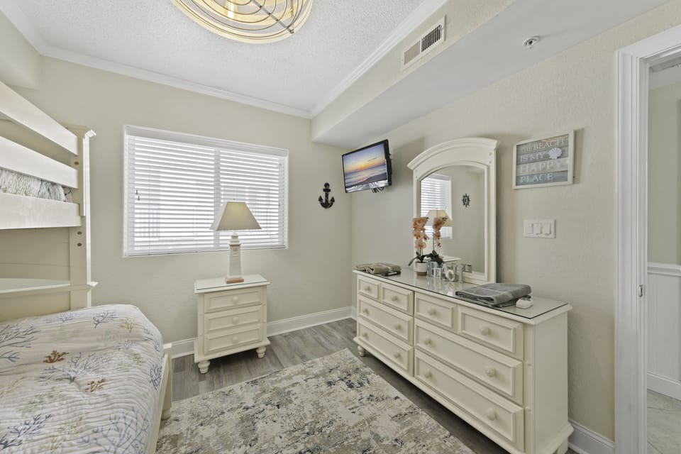 Third Bedroom 4