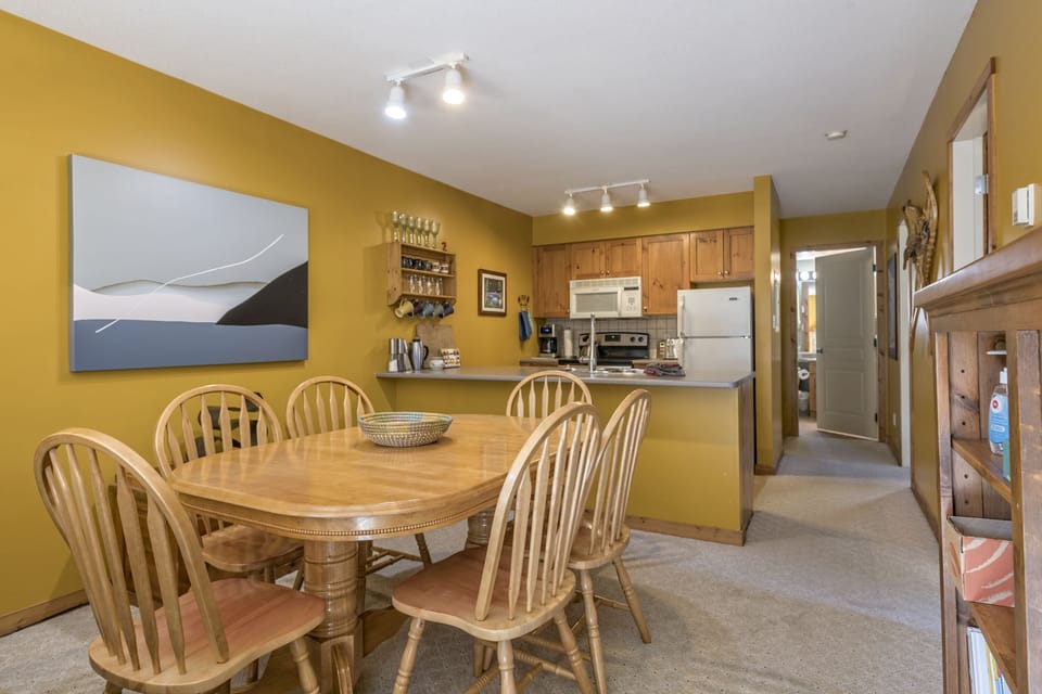 Dining Area and Kitchen 