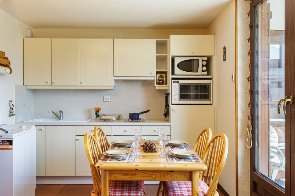 Alpine style kitchen