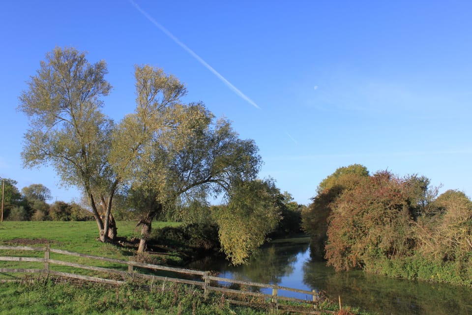 Situated alongside the River Brue - perfect for walks in the countryside!