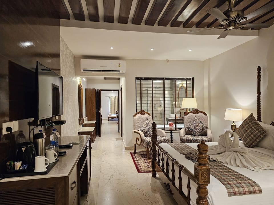Royal Room | Premium bedding, free minibar, individually decorated