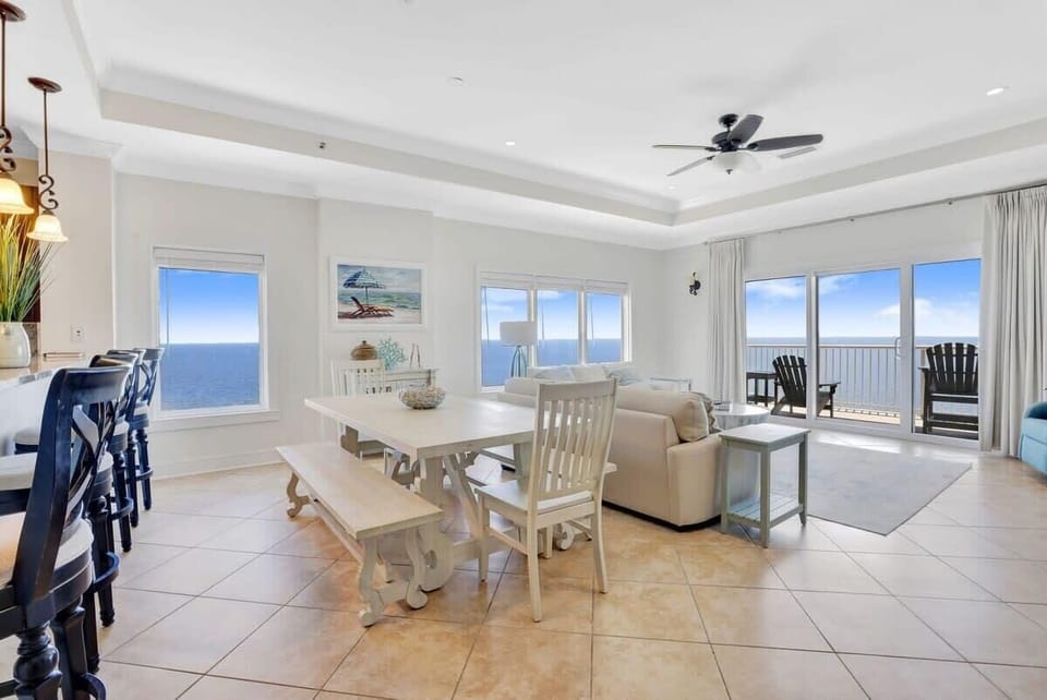 Corner Unit on the 17th Floor