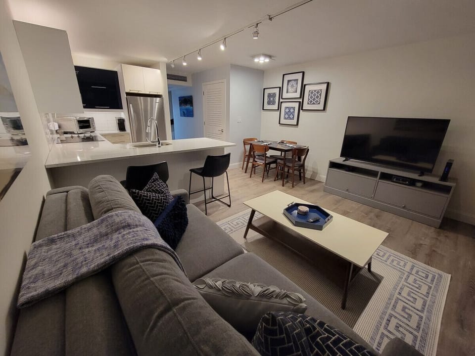 Living room/kitchen