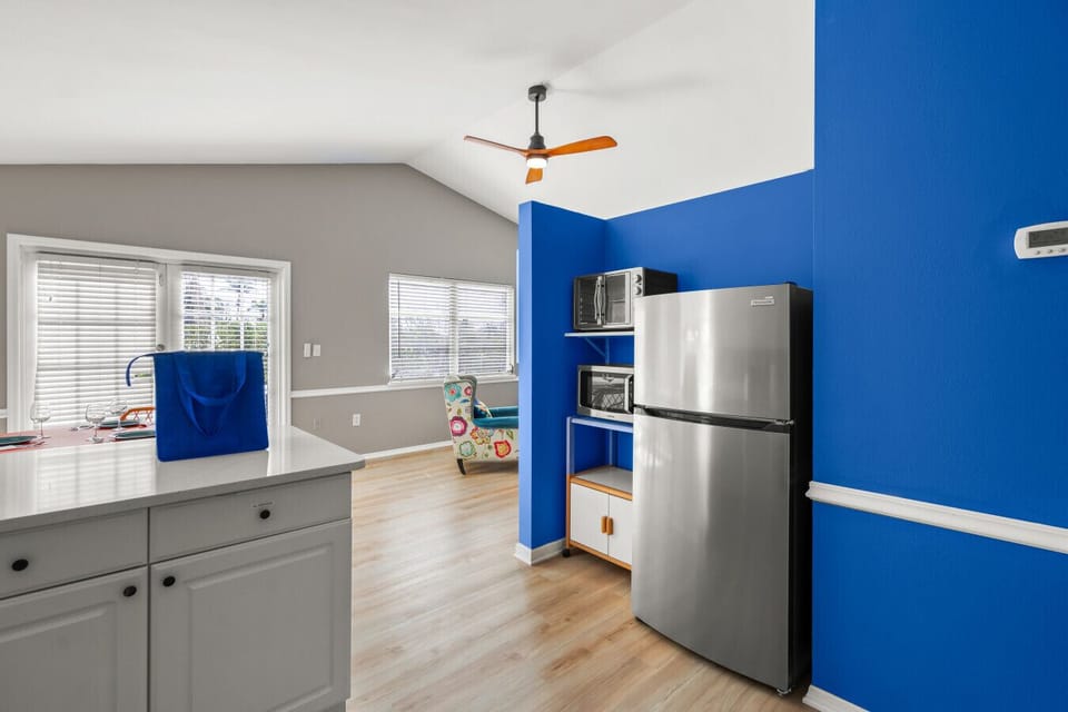 Siesta Key Retreat features a fully equipped kitchen, ready for everything from quick snacks to gourmet cooking