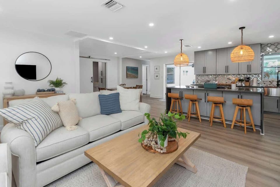 Professionally furnished modern beach home! Open layout!