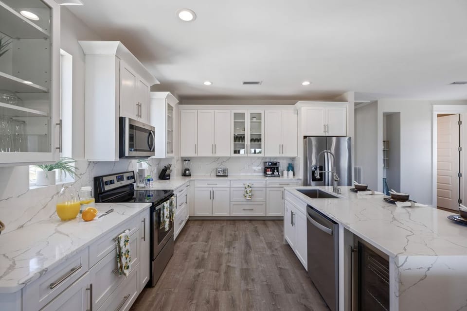 Fully Stocked Kitchen making meal prep a breeze
