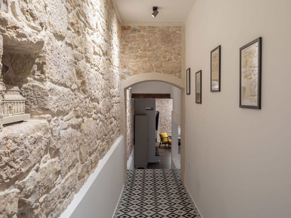 Property, Building, Interior Design, Architecture, Flooring, Floor, Door, Wall, Houseplant, House