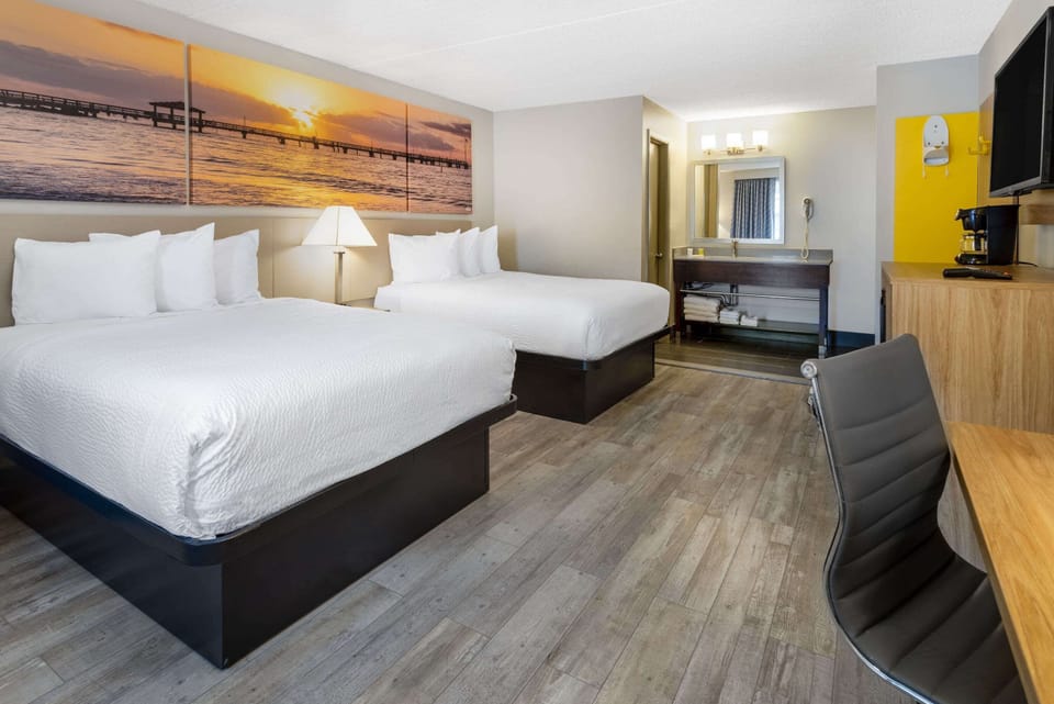 In-room safe, desk, free cribs/infant beds, WiFi
