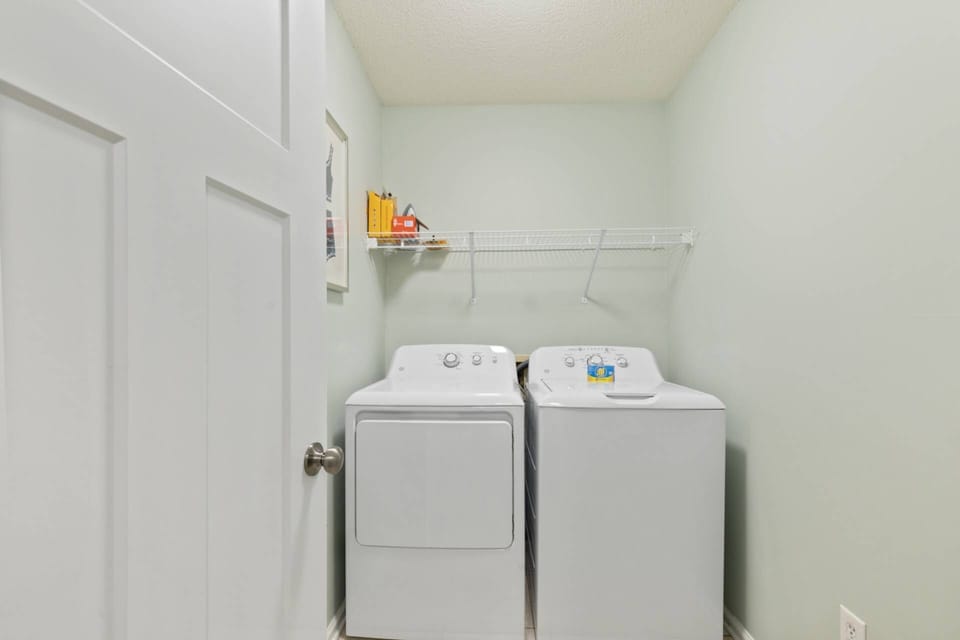 Full size washer and dryer in unit
