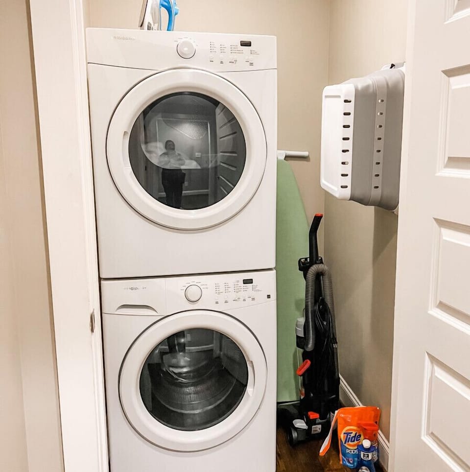 Full size washer & dryer