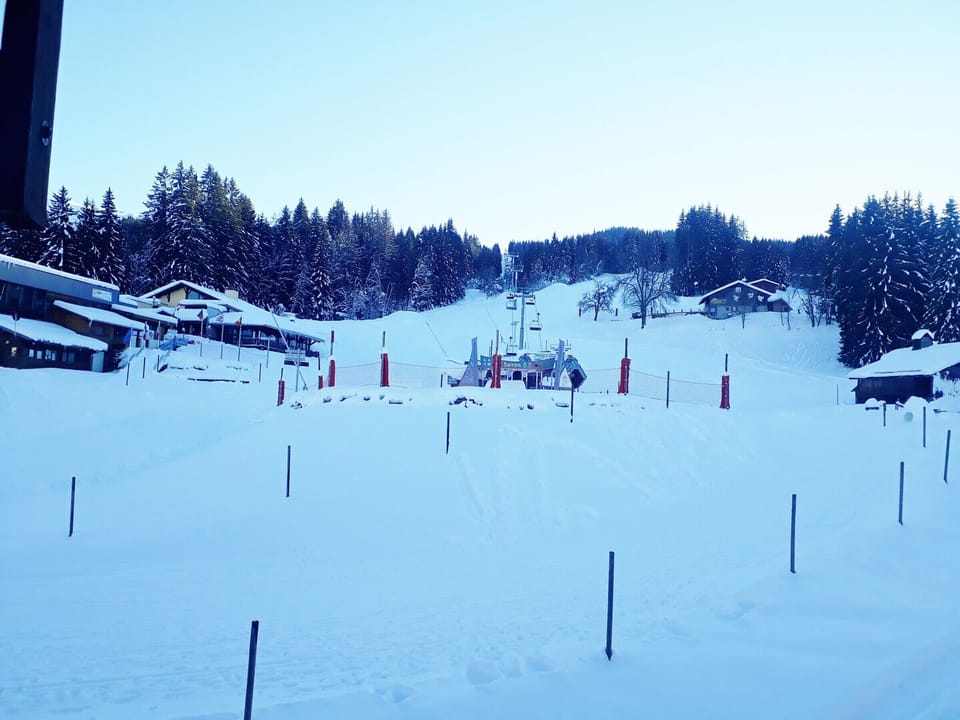 Snow and ski sports