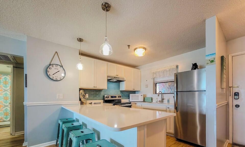 1866 New River Inlet Rd #3407 (Isle Of Palm Trees {Int Refresh - Kitchen]) - watermarked-4