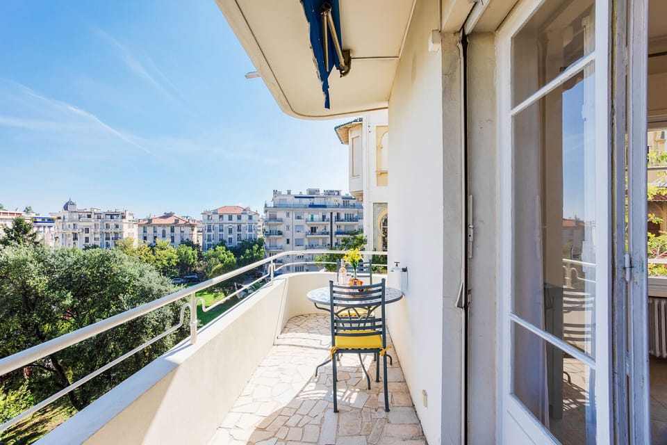 spacious terrace