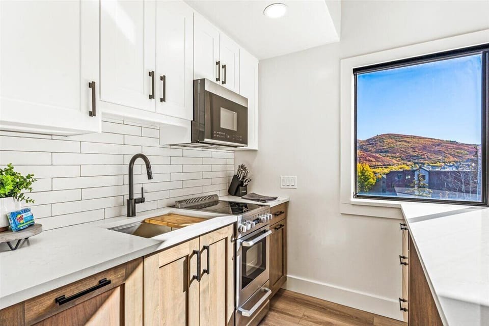 Cook with mountain views as your backdrop