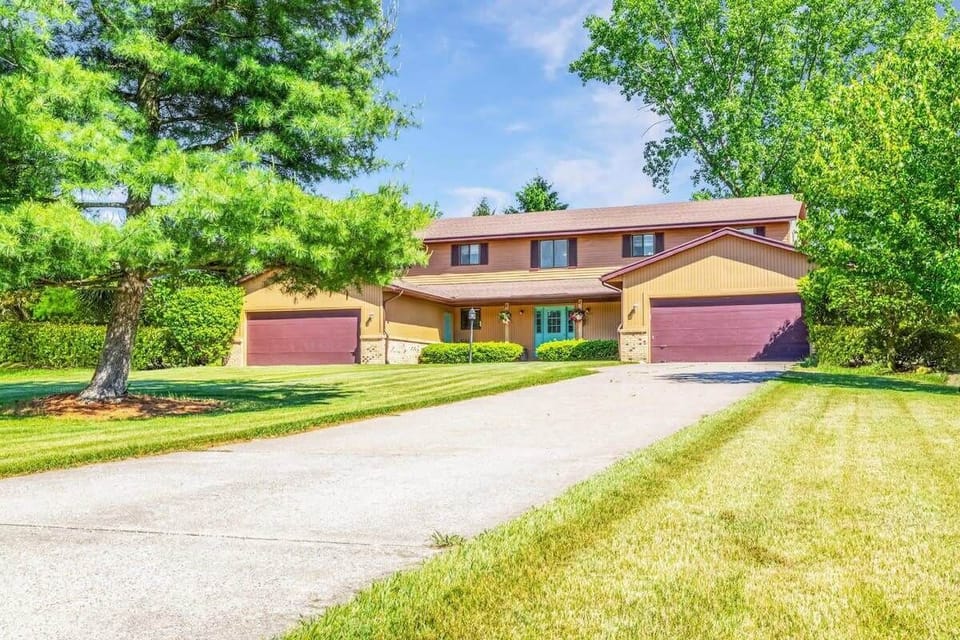 Front of the 4 unit property