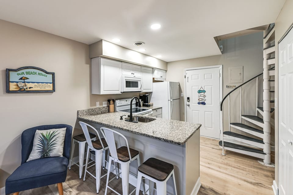 Kitchen | Cooking Basics & Spices | Free WiFi | Central Heat & A/C | 1st Floor
