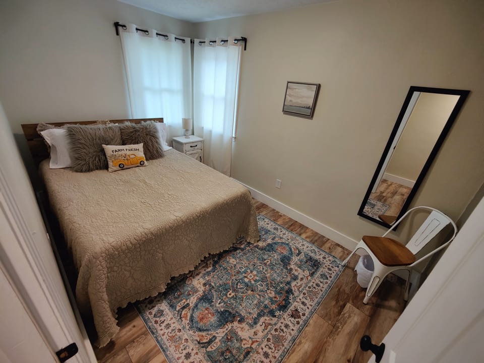 Queen Bedroom with Closet