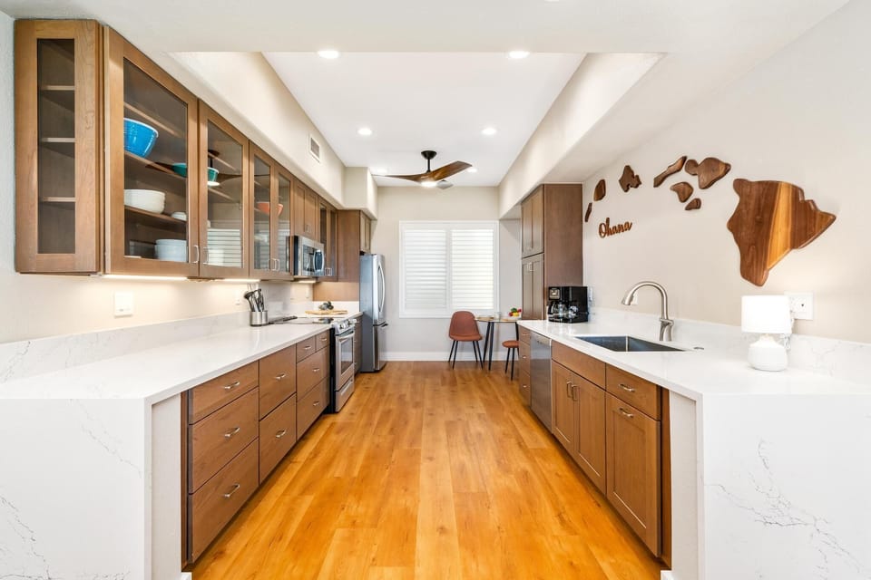 Full kitchen with modern appliances