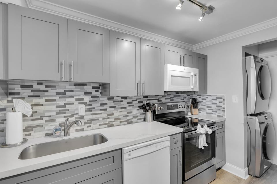 Washer & Dryer In-Unit