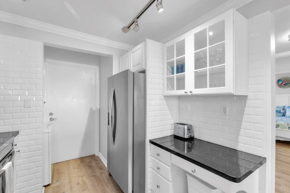 Washer/Dryer and Full size fridge