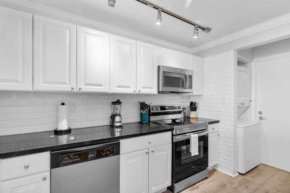 Dishwasher, Stove, Microwave, and Washer & Dryer in Unit
